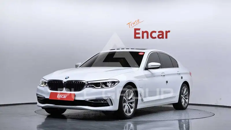 2020 BMW 530