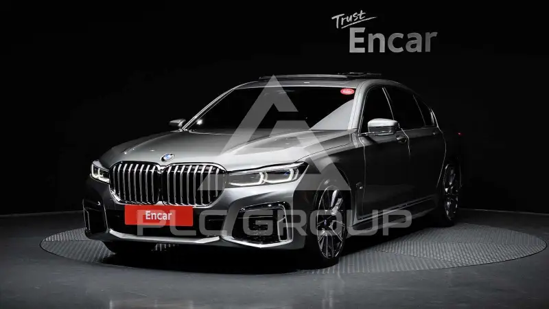 2020 BMW 730M
