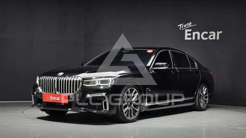 2020 BMW 730M