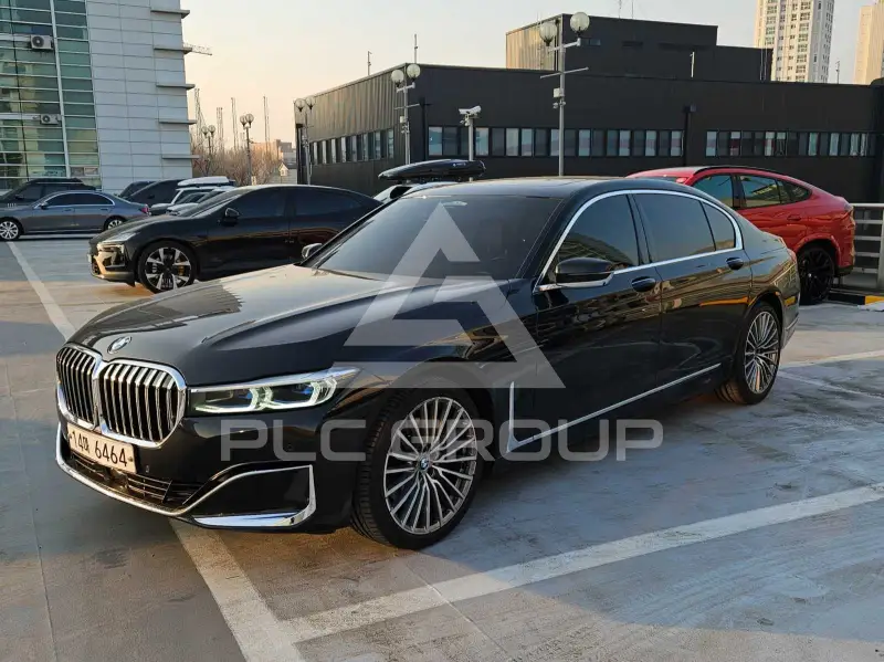 2020 BMW 740