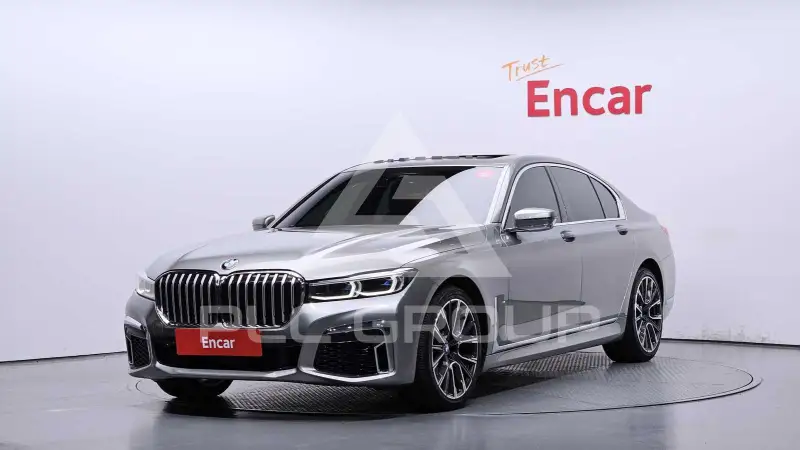 2020 BMW 740M