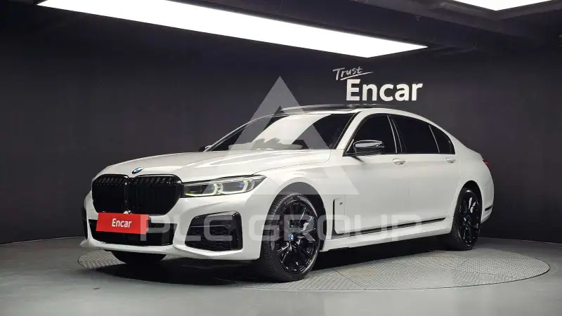2020 BMW 740M