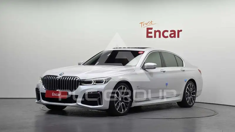 2020 BMW 730M