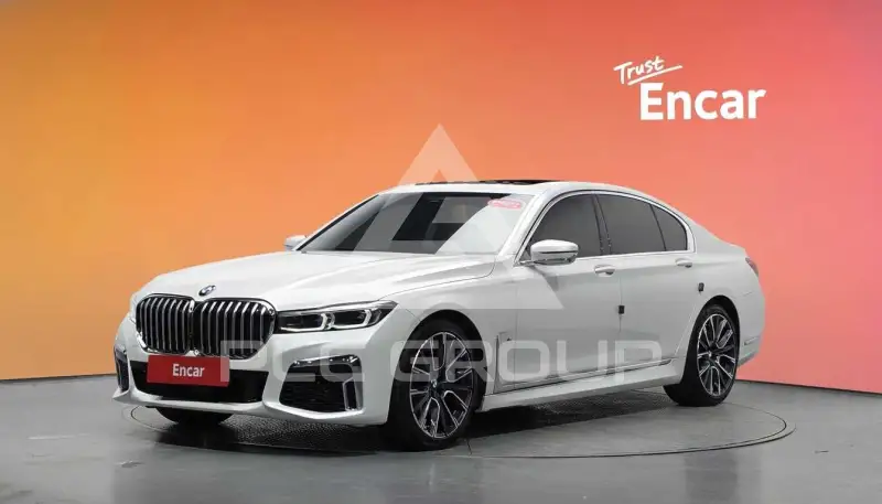 2020 BMW 740M