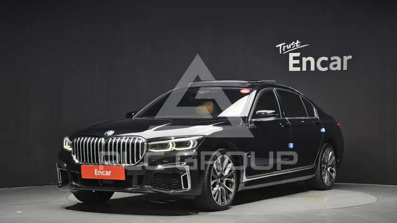 2020 BMW 730M