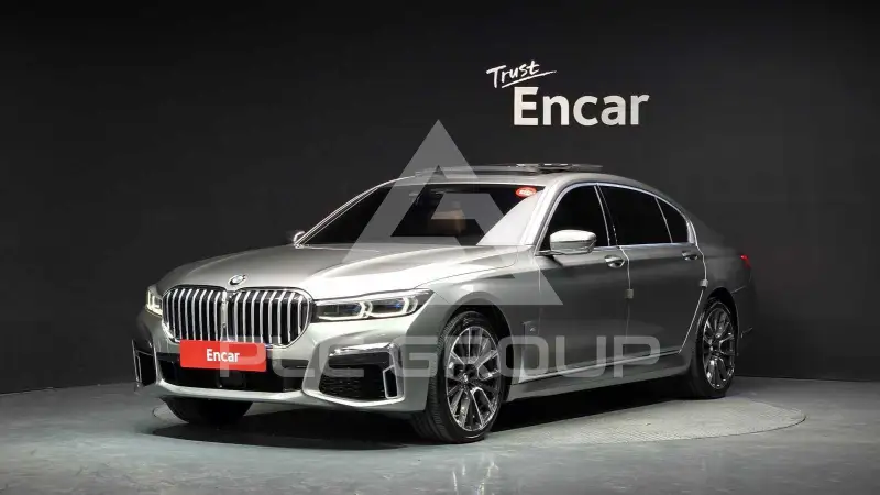 2020 BMW 730M