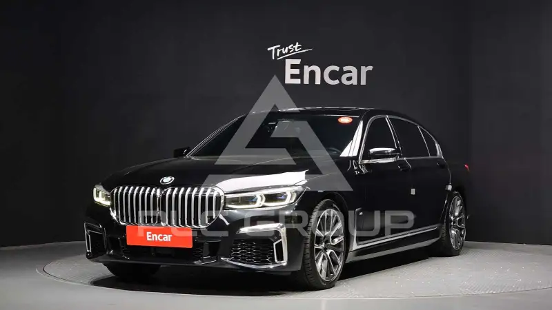 2020 BMW 740M