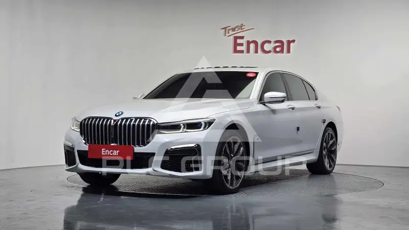 2020 BMW 740M