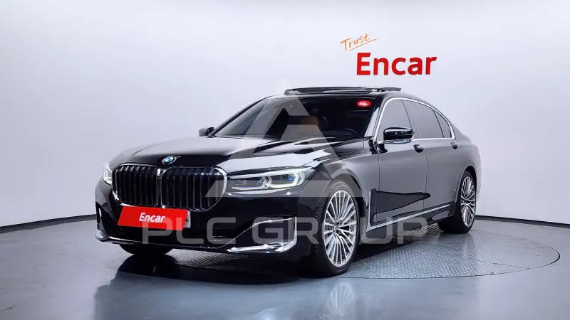 2020 BMW 730