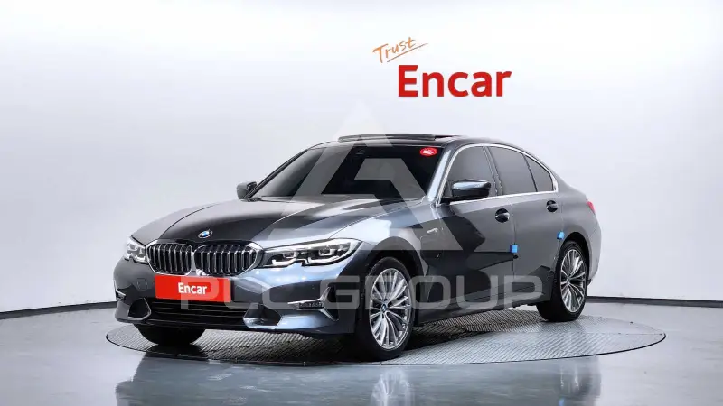 2020 BMW 330