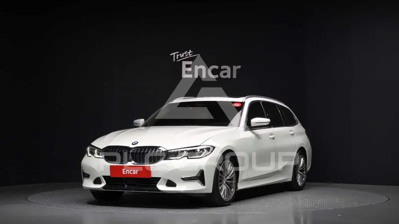 2020 BMW 320
