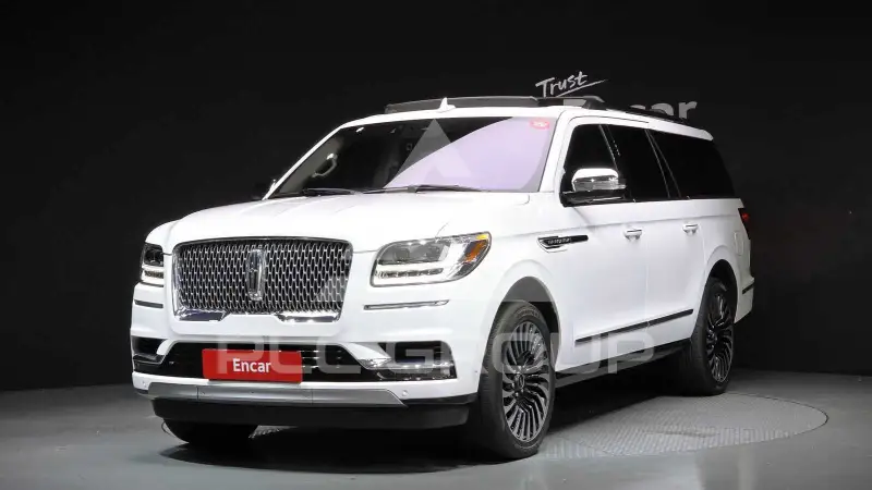 2020 Lincoln NAVIGATOR