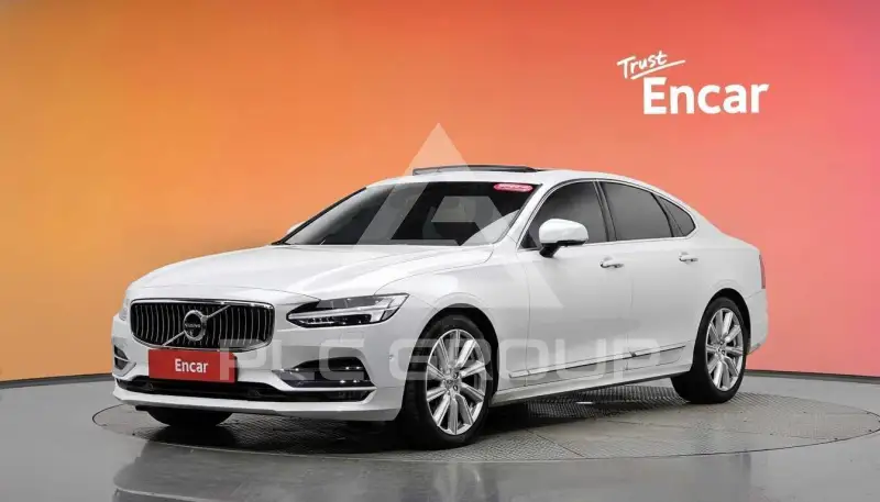 2020 Volvo S90
