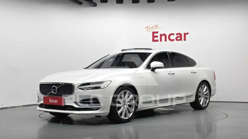 2020 Volvo S90