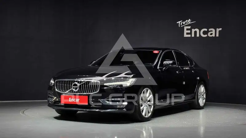 2020 Volvo S90