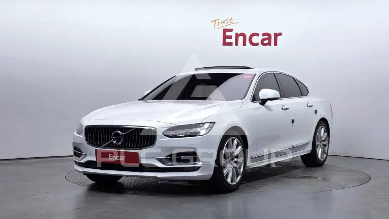 2020 Volvo S90