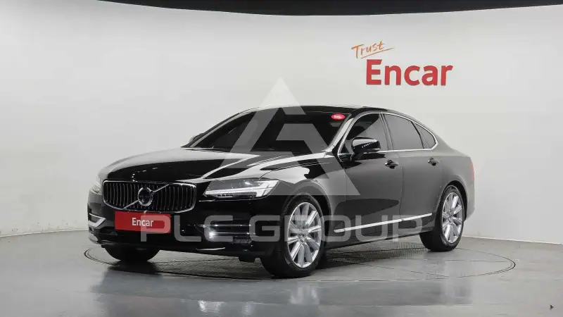 2020 Volvo S90