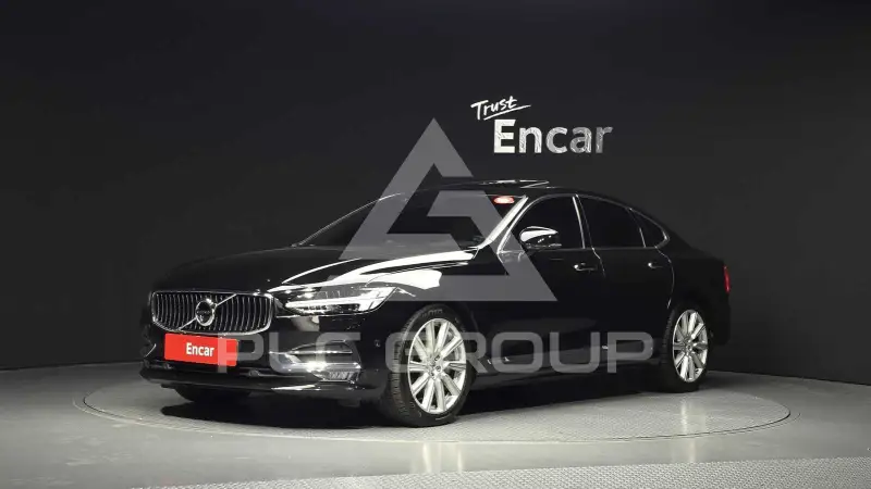 2020 Volvo S90