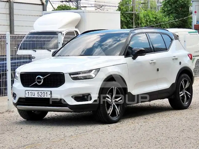 2020 Volvo XC40