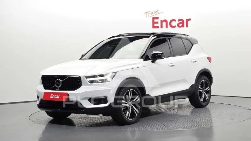2020 Volvo XC40