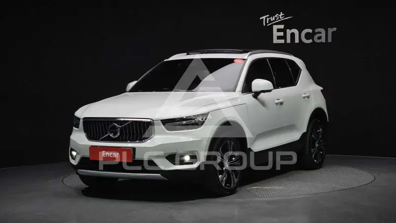 2020 Volvo XC40