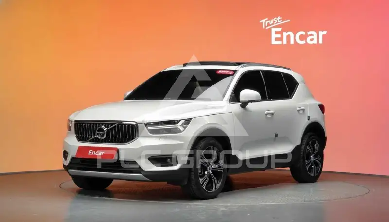 2020 Volvo XC40