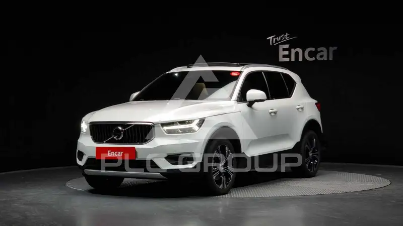 2020 Volvo XC40