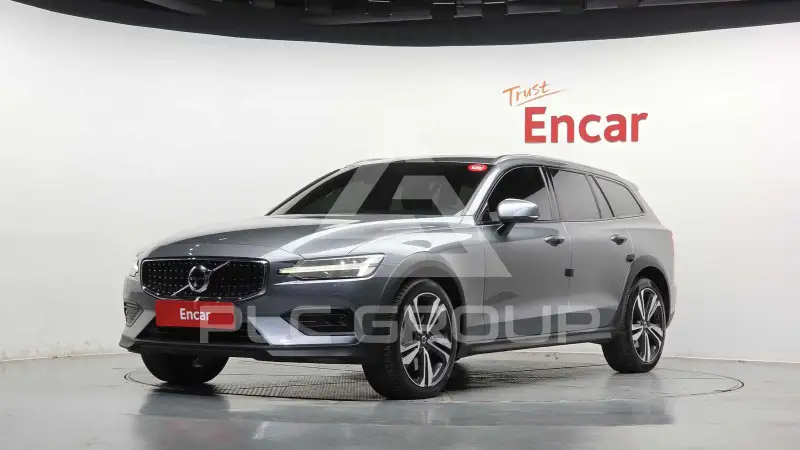 2020 Volvo V60