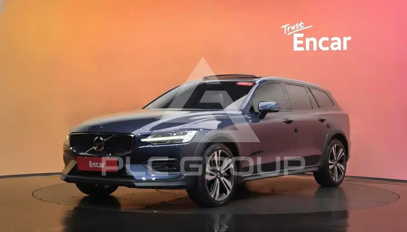 2020 Volvo V60