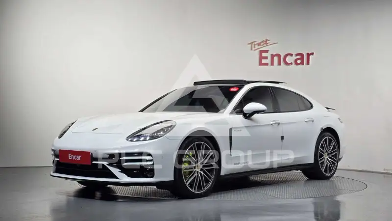 2020 Porsche Panamera