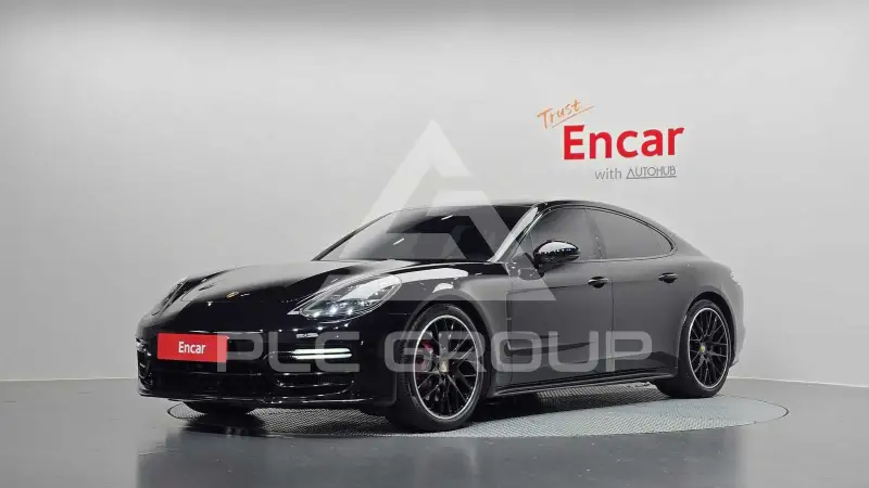 2020 Porsche Panamera