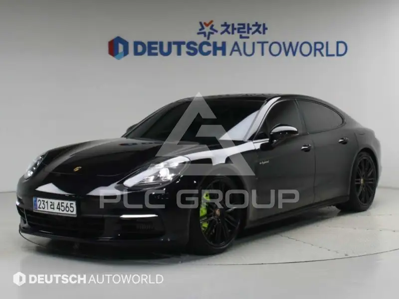 2020 Porsche Panamera