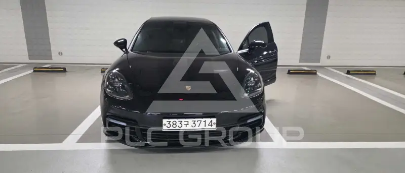 2020 Porsche Panamera