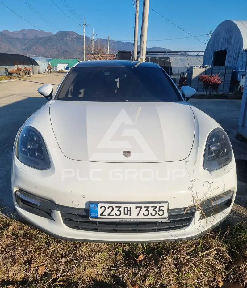 2020 Porsche Panamera
