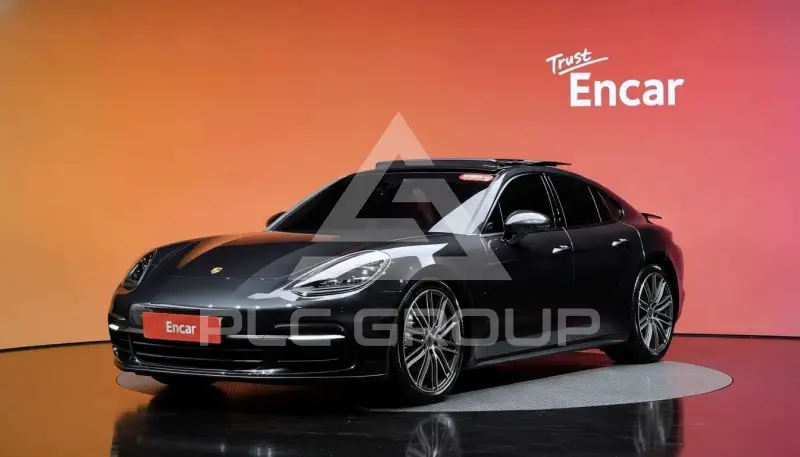 2020 Porsche Panamera