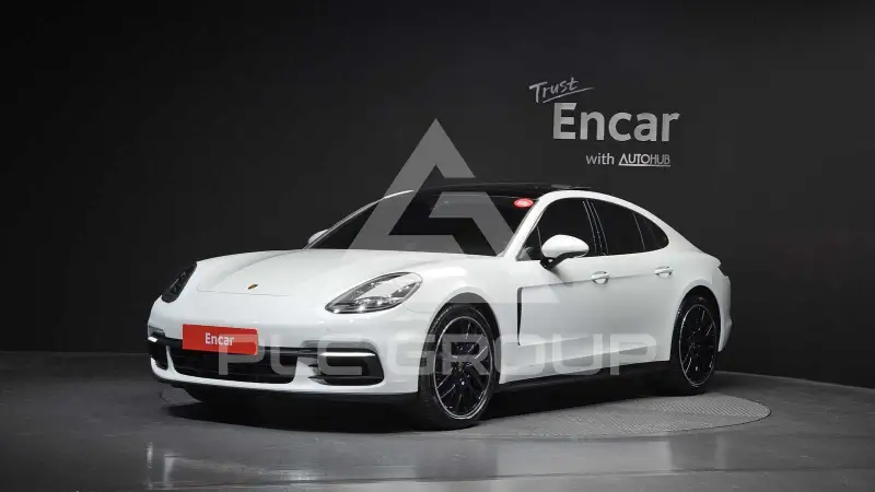 2020 Porsche Panamera