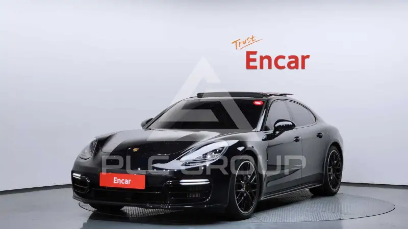 2020 Porsche Panamera
