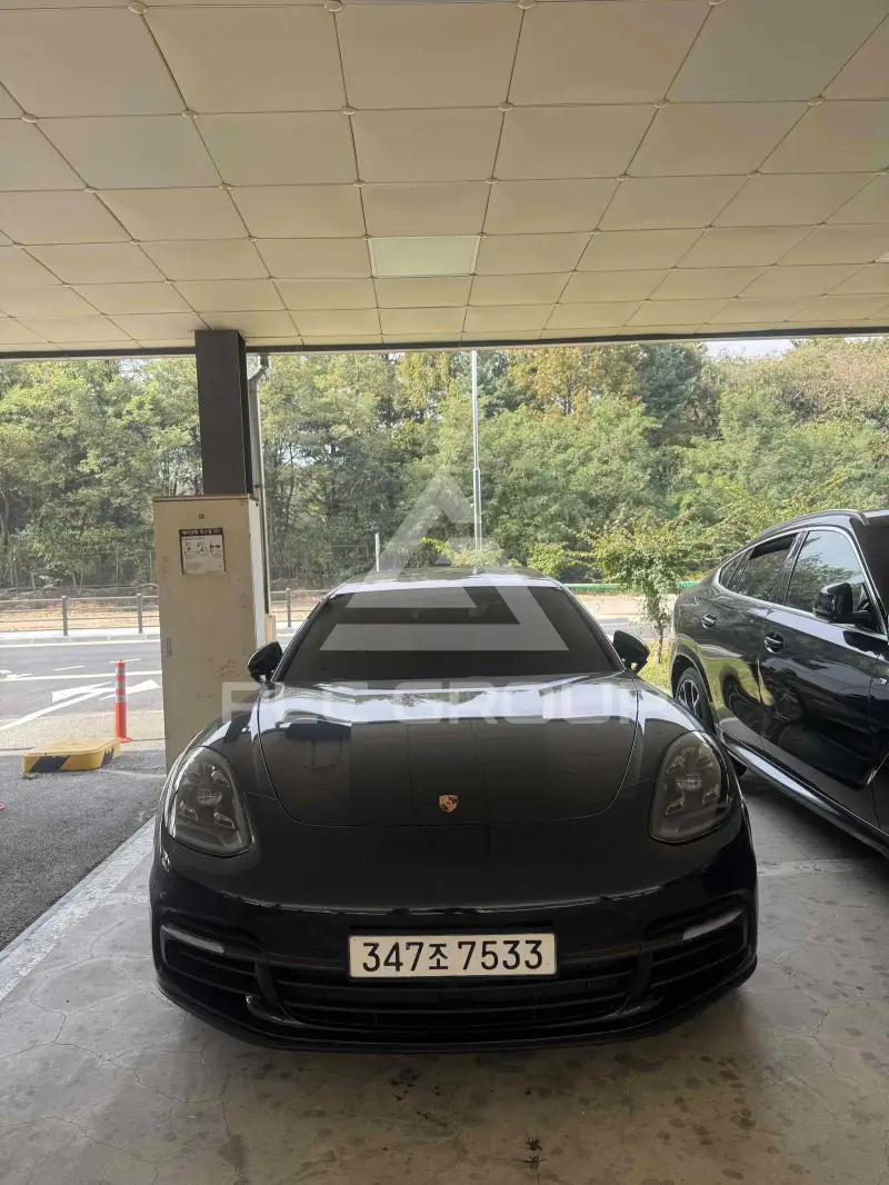 2020 Porsche Panamera