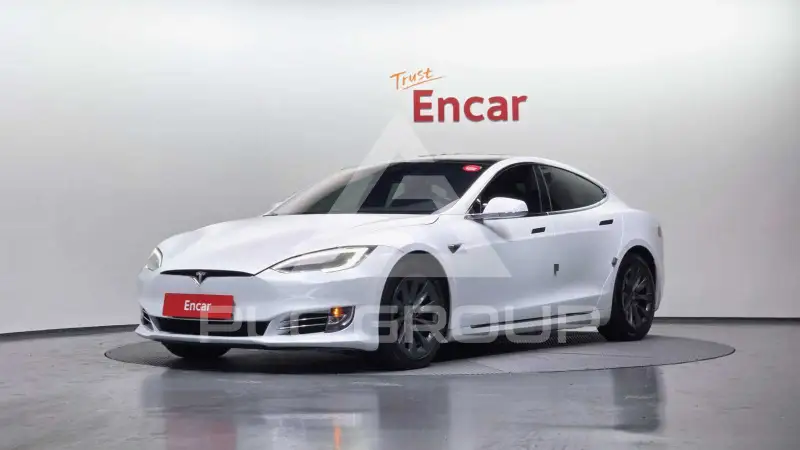 2020 Tesla Model S