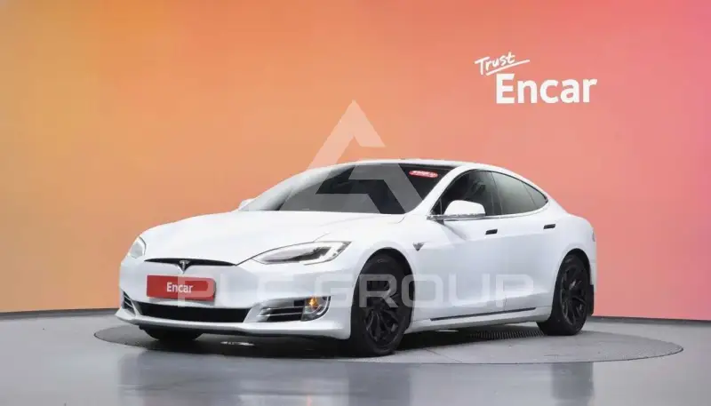 2020 Tesla Model S