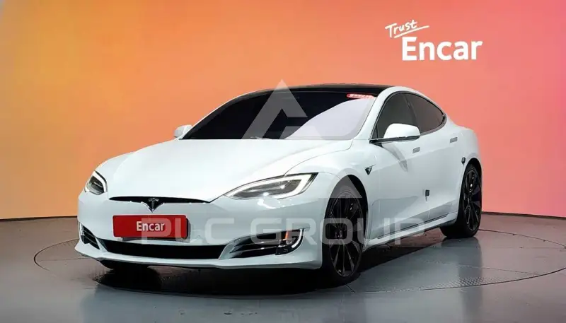 2020 Tesla Model S