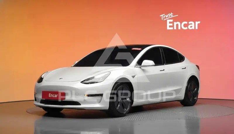 2020 Tesla Model 3
