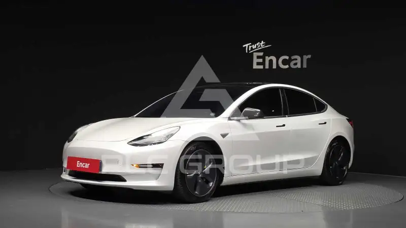 2020 Tesla Model 3