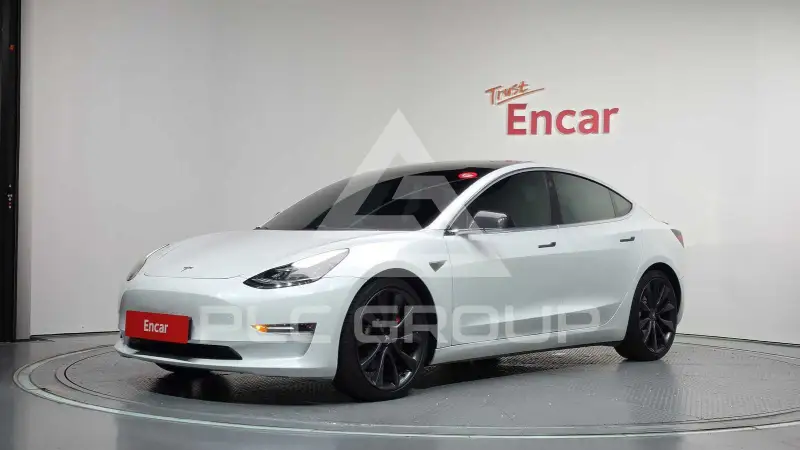 2020 Tesla Model 3