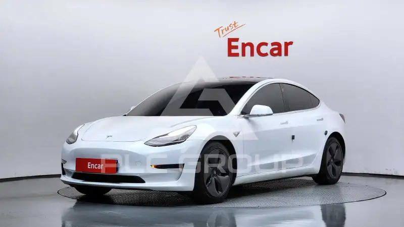 2020 Tesla Model 3