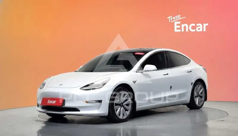 2020 Tesla Model 3