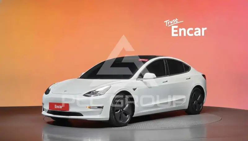 2020 Tesla Model 3
