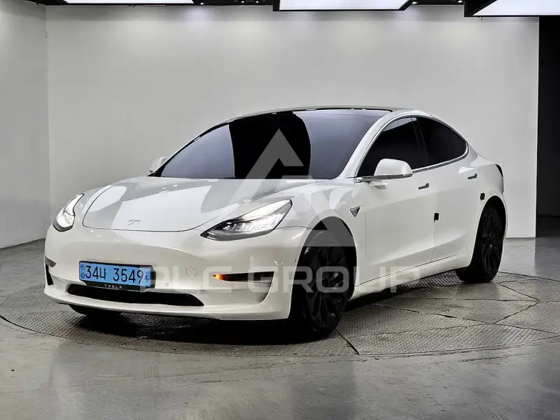2020 Tesla Model 3