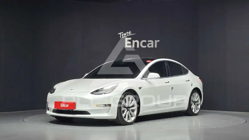 2020 Tesla Model 3