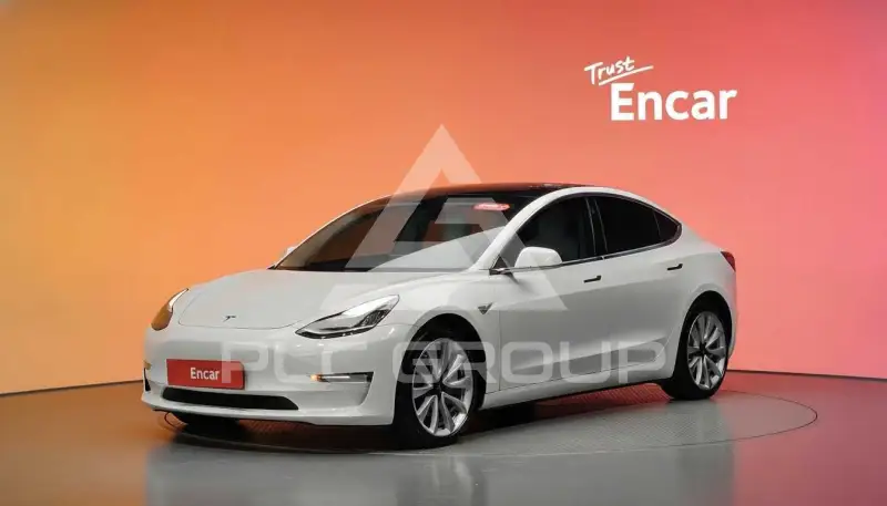 2020 Tesla Model 3